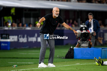 2023-08-21 - Milan's Head Coach Stefano Pioli gestures - BOLOGNA FC VS AC MILAN - ITALIAN SERIE A - SOCCER