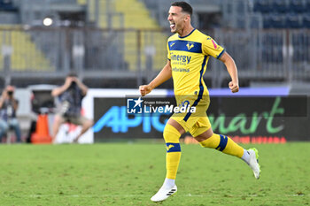 2023-08-19 - Hellas Verona FC's Italian forward Federico Bonazzoli celebrates after scoring a goal - EMPOLI FC VS HELLAS VERONA FC - ITALIAN SERIE A - SOCCER