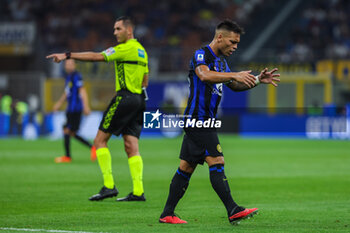 2023-08-19 - Lautaro Martinez of FC Internazionale reacts during Serie A 2023/24 football match between FC Internazionale and AC Monza at Giuseppe Meazza Stadium, Milan, Italy on August 19, 2023 - INTER - FC INTERNAZIONALE VS AC MONZA - ITALIAN SERIE A - SOCCER