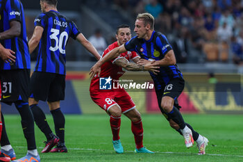 2023-08-19 - Davide Frattesi of FC Internazionale seen in action during Serie A 2023/24 football match between FC Internazionale and AC Monza at Giuseppe Meazza Stadium, Milan, Italy on August 19, 2023 - INTER - FC INTERNAZIONALE VS AC MONZA - ITALIAN SERIE A - SOCCER