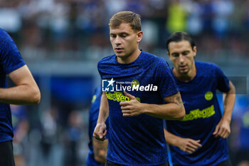 2023-08-19 - Nicolo Barella of FC Internazionale warms up during Serie A 2023/24 football match between FC Internazionale and AC Monza at Giuseppe Meazza Stadium, Milan, Italy on August 19, 2023 - INTER - FC INTERNAZIONALE VS AC MONZA - ITALIAN SERIE A - SOCCER
