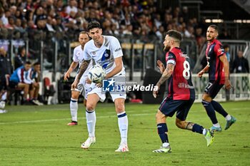 2023-08-28 - Alessandro Bastoni of Inter FC - CAGLIARI CALCIO VS INTER - FC INTERNAZIONALE - ITALIAN SERIE A - SOCCER