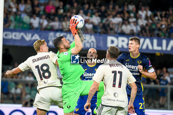 2023-08-26 - Verona's Lorenzo Montipo' saves a goal - HELLAS VERONA FC VS AS ROMA - ITALIAN SERIE A - SOCCER