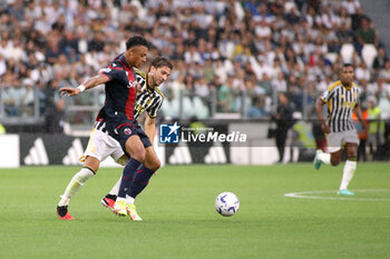 2023-08-27 - Ndoye Yan (Bologna FC) vs Manuel Locatelli (Juventus FC) - JUVENTUS FC VS BOLOGNA FC - ITALIAN SERIE A - SOCCER