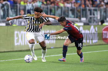 2023-08-27 - Tommao Corazza (Bologna FC) vs Weston MCKennie (Juventus FC) - JUVENTUS FC VS BOLOGNA FC - ITALIAN SERIE A - SOCCER