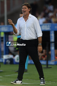 2023-08-28 - Andrea Sottil coach of Udinese Calcio gesticulates during Serie A between US Salernitana 1919 vs Udinese Calcio at Arechi Stadium - US SALERNITANA VS UDINESE CALCIO - ITALIAN SERIE A - SOCCER