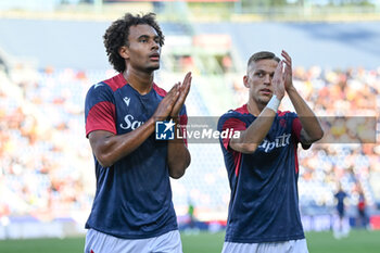 2023-09-02 - Joshua Zirkzee and Jesper Karlsson (Bologna Fc) greets Bologna supporters before the match - BOLOGNA FC VS CAGLIARI CALCIO - ITALIAN SERIE A - SOCCER