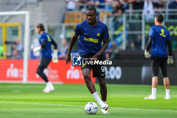 2023-09-03 - Marcus Thuram of FC Internazionale warms up during Serie A 2023/24 football match between FC Internazionale and ACF Fiorentina at Giuseppe Meazza Stadium, Milan, Italy on September 03, 2023 - INTER - FC INTERNAZIONALE VS ACF FIORENTINA - ITALIAN SERIE A - SOCCER
