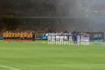 2023-09-03 - Players of the two teams prior to the minute of silence in memory of the victims of the Brandizzo accident - US LECCE VS US SALERNITANA - ITALIAN SERIE A - SOCCER