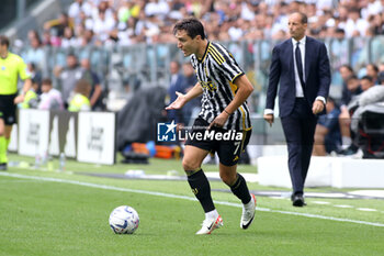 2023-09-16 - Federico Chiesa (Juventus FC) controls the ball - JUVENTUS FC VS SS LAZIO - ITALIAN SERIE A - SOCCER
