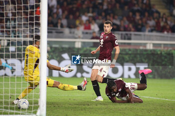 2023-09-24 - Dusan Zapata (Torino FC) scores the goal of 1-1 - TORINO FC VS AS ROMA - ITALIAN SERIE A - SOCCER