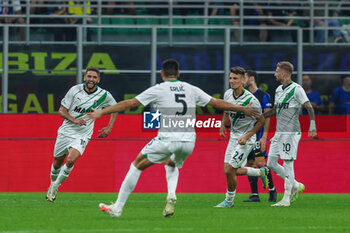 2023-09-27 - Domenico Berardi of US Sassuolo celebrates after scoring a goal during Serie A 2023/24 football match between FC Internazionale and US Sassuolo at Giuseppe Meazza Stadium, Milan, Italy on September 27, 2023 - INTER - FC INTERNAZIONALE VS US SASSUOLO - ITALIAN SERIE A - SOCCER