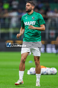 2023-09-27 - Domenico Berardi of US Sassuolo warms up during Serie A 2023/24 football match between FC Internazionale and US Sassuolo at Giuseppe Meazza Stadium, Milan, Italy on September 27, 2023 - INTER - FC INTERNAZIONALE VS US SASSUOLO - ITALIAN SERIE A - SOCCER