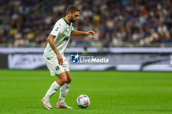 2023-09-27 - Domenico Berardi of US Sassuolo seen in action during Serie A 2023/24 football match between FC Internazionale and US Sassuolo at Giuseppe Meazza Stadium, Milan, Italy on September 27, 2023 - INTER - FC INTERNAZIONALE VS US SASSUOLO - ITALIAN SERIE A - SOCCER