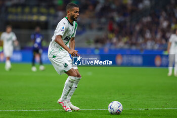 2023-09-27 - Jeremy Toljan of US Sassuolo seen in action during Serie A 2023/24 football match between FC Internazionale and US Sassuolo at Giuseppe Meazza Stadium, Milan, Italy on September 27, 2023 - INTER - FC INTERNAZIONALE VS US SASSUOLO - ITALIAN SERIE A - SOCCER