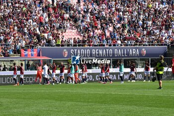 2023-10-01 - Bologna Fc team celebrating the victory - BOLOGNA FC VS EMPOLI FC - ITALIAN SERIE A - SOCCER