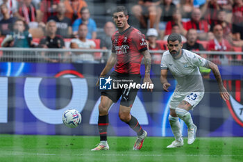 2023-09-30 - Christian Pulisic of AC Milan seen in action during Serie A 2023/24 football match between AC Milan and SS Lazio at San Siro Stadium, Milan, Italy on September 30, 2023 - AC MILAN VS SS LAZIO - ITALIAN SERIE A - SOCCER