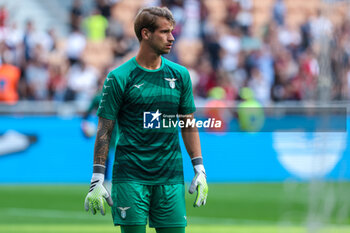 2023-09-30 - Ivan Provedel of SS Lazio warms up during Serie A 2023/24 football match between AC Milan and SS Lazio at San Siro Stadium, Milan, Italy on September 30, 2023 - AC MILAN VS SS LAZIO - ITALIAN SERIE A - SOCCER