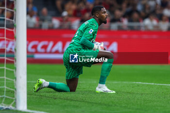 2023-09-30 - Mike Maignan of AC Milan seen in action during Serie A 2023/24 football match between AC Milan and SS Lazio at San Siro Stadium, Milan, Italy on September 30, 2023 - AC MILAN VS SS LAZIO - ITALIAN SERIE A - SOCCER