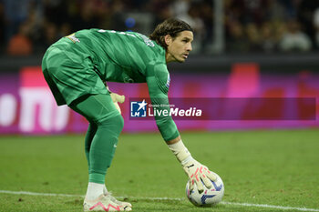 2023-09-30 - Yann Sommer of FC Internazionale during Serie A between US Salernitana 1919 vs FC Internazionale at Arechi Stadium - US SALERNITANA VS INTER - FC INTERNAZIONALE - ITALIAN SERIE A - SOCCER