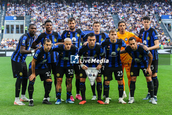 2023-10-07 - FC Internazionale team line up during Serie A 2023/24 football match between FC Internazionale and Bologna FC at Giuseppe Meazza Stadium, Milan, Italy on October 07, 2023 - INTER - FC INTERNAZIONALE VS BOLOGNA FC - ITALIAN SERIE A - SOCCER