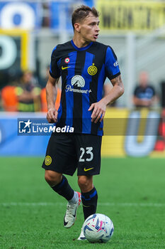 2023-10-07 - Nicolo Barella of FC Internazionale seen in action during Serie A 2023/24 football match between FC Internazionale and Bologna FC at Giuseppe Meazza Stadium, Milan, Italy on October 07, 2023 - INTER - FC INTERNAZIONALE VS BOLOGNA FC - ITALIAN SERIE A - SOCCER