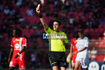2023-10-08 - Luca Massimi (Refeere) shows the yellow card - AC MONZA VS US SALERNITANA - ITALIAN SERIE A - SOCCER