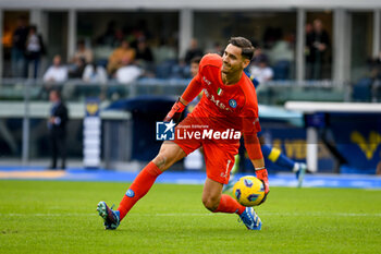 2023-10-21 - Napoli's Alex Meret in action - HELLAS VERONA FC VS SSC NAPOLI - ITALIAN SERIE A - SOCCER