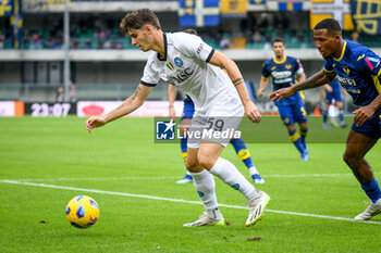 2023-10-21 - Napoli's Alessandro Zanoli in action - HELLAS VERONA FC VS SSC NAPOLI - ITALIAN SERIE A - SOCCER