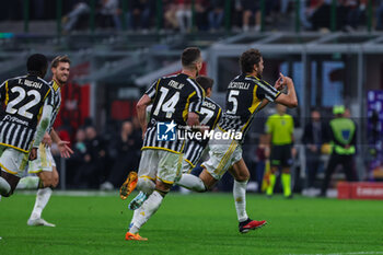 2023-10-22 - Manuel Locatelli of Juventus FC celebrates after scoring a goal during Serie A 2023/24 football match between AC Milan and Juventus FC at San Siro Stadium, Milan, Italy on October 22, 2023 - AC MILAN VS JUVENTUS FC - ITALIAN SERIE A - SOCCER