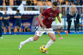 2023-10-28 - Alessandro Buongiorno of Torino FC warms up - US LECCE VS TORINO FC - ITALIAN SERIE A - SOCCER