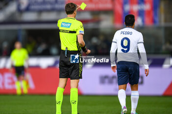 2023-11-03 - Yellow card for Lazio's Pedro - BOLOGNA FC VS SS LAZIO - ITALIAN SERIE A - SOCCER