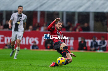 2023-11-04 - Alessandro Florenzi of AC Milan seen in action during Serie A 2023/24 football match between AC Milan and Udinese Calcio at San Siro Stadium, Milan, Italy on November 04, 2023 - AC MILAN VS UDINESE CALCIO - ITALIAN SERIE A - SOCCER