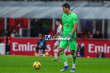 2023-11-04 - Marco Silvestri of Udinese Calcio seen in action during Serie A 2023/24 football match between AC Milan and Udinese Calcio at San Siro Stadium, Milan, Italy on November 04, 2023 - AC MILAN VS UDINESE CALCIO - ITALIAN SERIE A - SOCCER
