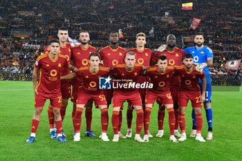 2023-11-05 - AS Roma team during the Italian Football Championship League A 2023/2024 match between AS Roma vs US Lecce at the Olimpic Stadium in Rome on 05 November  2023. - AS ROMA VS US LECCE - ITALIAN SERIE A - SOCCER