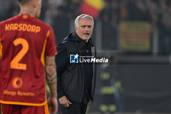 2023-11-05 - José Mourinho (Coach of AS Roma); during the Italian Football Championship League A 2023/2024 match between AS Roma vs US Lecce at the Olimpic Stadium in Rome on 05 November  2023. - AS ROMA VS US LECCE - ITALIAN SERIE A - SOCCER