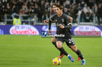2023-11-11 - Fabio Miretti (Juventus FC) in action - JUVENTUS FC VS CAGLIARI CALCIO - ITALIAN SERIE A - SOCCER