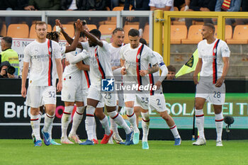 2023-11-11 - Tijjani Reijnders of AC Milan celebrates after scoring a goal with teammates - US LECCE VS AC MILAN - ITALIAN SERIE A - SOCCER