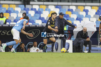 2023-11-12 - Empoli’s Italilian coach Aurelio Andreazzoli gesticulate during the Serie A football match between SSC Napoli and Empoli at the Diego Armando Maradona Stadium in Naples, southern Italy, on November 12, 2023. - SSC NAPOLI VS EMPOLI FC - ITALIAN SERIE A - SOCCER