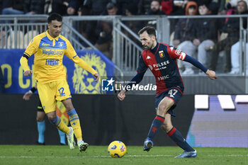 2023-11-26 - Reinier of Frosinone Calcio and Milan Badelj of Genoa C.F.C. during the 13th day of the Serie A Championship between Frosinone Calcio vs Genoa C.F.C., 26 November 2023 at the Benito Stirpe Stadium, Frosinone, Italy. - FROSINONE CALCIO VS GENOA CFC - ITALIAN SERIE A - SOCCER