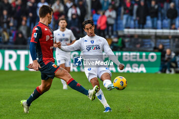 2023-12-02 - Youssef Maleh of Empoli passes the ball during Serie A TIM match between Genoa CFC and Empoli FC at Stadio Luigi Ferraris, Genoa - GENOA CFC VS EMPOLI FC - ITALIAN SERIE A - SOCCER
