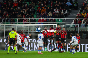 2023-12-02 - Matias Soule of Frosinone Calcio seen in action during Serie A 2023/24 football match between AC Milan and Frosinone Calcio at San Siro Stadium, Milan, Italy on December 02, 2023 - AC MILAN VS FROSINONE CALCIO - ITALIAN SERIE A - SOCCER
