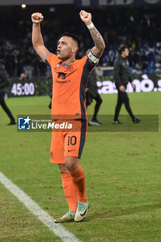 2023-12-03 - Lautaro Martinez of FC Internazionale celebrates at the end of the match in front of their fans during Serie A between SSC Napoli vs FC Internazionale at Diego Armando Maradona Stadium - SSC NAPOLI VS INTER - FC INTERNAZIONALE - ITALIAN SERIE A - SOCCER