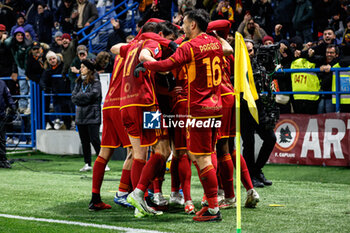 2023-12-03 - Roma celebrates the gol of 1-2 - US SASSUOLO VS AS ROMA - ITALIAN SERIE A - SOCCER