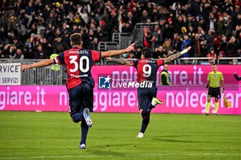 2023-12-11 - Gianluca Lapadula of Cagliari Calcio, Esultanza, Joy After scoring goal, - CAGLIARI CALCIO VS US SASSUOLO - ITALIAN SERIE A - SOCCER