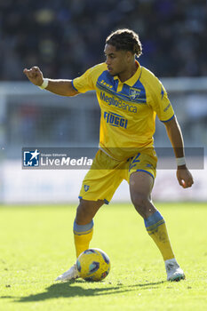 2023-12-10 - Frosinone's Gabonese defender Anthony Oyono controls the ball during the Serie A football match between Frosinone Calcio vs Torino at the Benito Stirpe stadium in Frosinone, Italy on December 10, 2023. - FROSINONE CALCIO VS TORINO FC - ITALIAN SERIE A - SOCCER