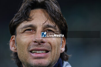 2023-12-09 - Gabriele Cioffi Head Coach of Udinese Calcio looks on during Serie A 2023/24 football match between FC Internazionale and Udinese Calcio at Giuseppe Meazza Stadium, Milan, Italy on December 09, 2023 - INTER - FC INTERNAZIONALE VS UDINESE CALCIO - ITALIAN SERIE A - SOCCER