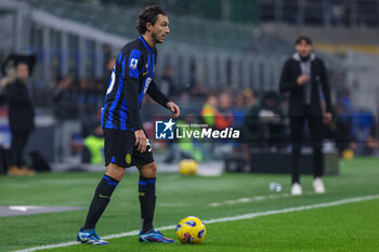 2023-12-09 - Matteo Darmian of FC Internazionale seen in action during Serie A 2023/24 football match between FC Internazionale and Udinese Calcio at Giuseppe Meazza Stadium, Milan, Italy on December 09, 2023 - INTER - FC INTERNAZIONALE VS UDINESE CALCIO - ITALIAN SERIE A - SOCCER