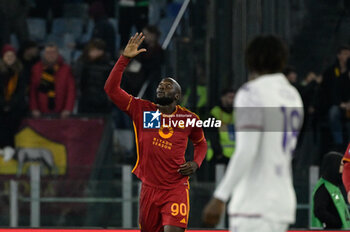 2023-12-10 - Romelu Lukaku (AS Roma);  celebrates after scoring the goal 1-0 during the Italian Football Championship League A 2023/2024 match between AS Roma vs ACF Fiorentina at the Olimpic Stadium in Rome on 10 December  2023. - AS ROMA VS ACF FIORENTINA - ITALIAN SERIE A - SOCCER
