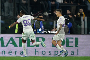 2023-12-10 - Lucas Martinez Quarta (ACF Fiorentina) celebrates after scoring the goal 1-1 during the Italian Football Championship League A 2023/2024 match between AS Roma vs ACF Fiorentina at the Olimpic Stadium in Rome on 10 December  2023. - AS ROMA VS ACF FIORENTINA - ITALIAN SERIE A - SOCCER